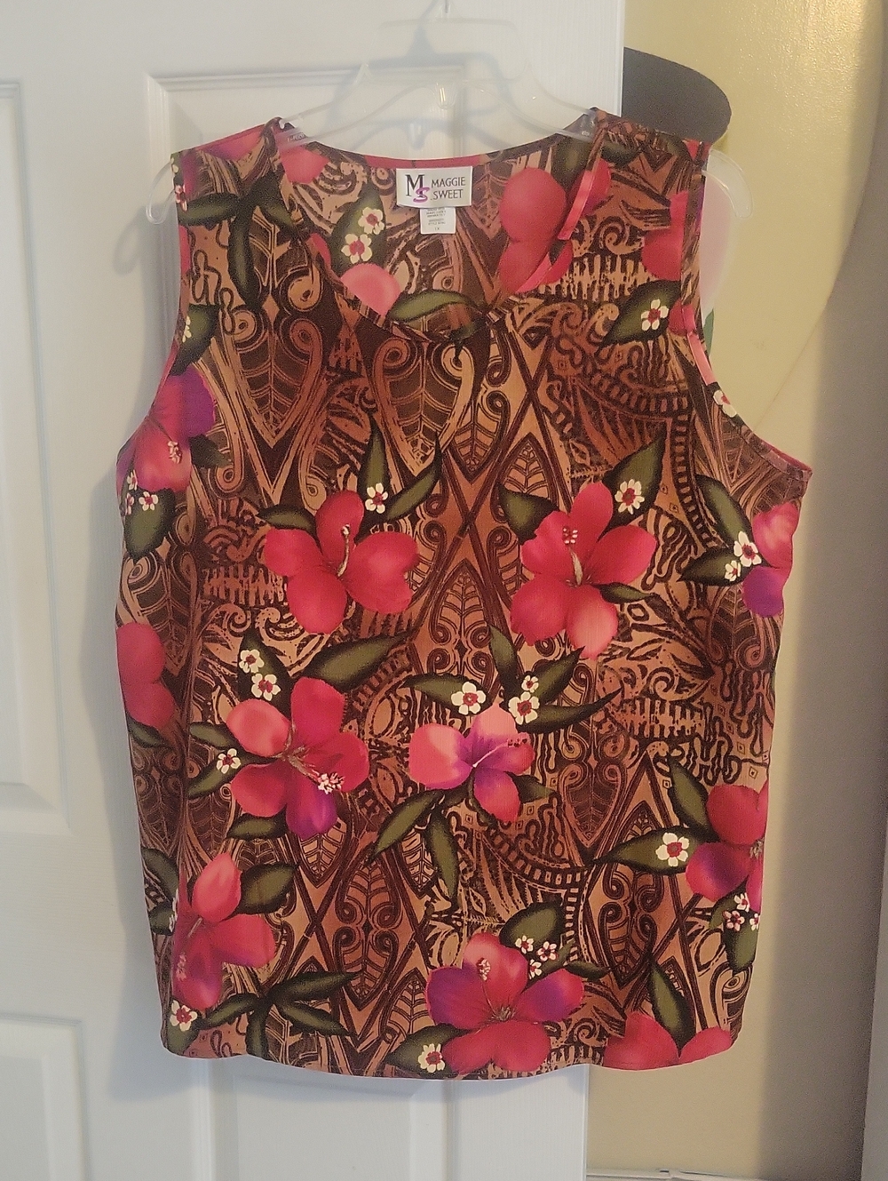 Maggie Sweet sz1X Vintage Brown Tank Top with Vibrant Pink Floral Print